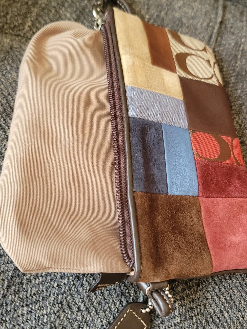 Coach Vintage Holiday Patchwork Wristlet - Picture 6 of 10